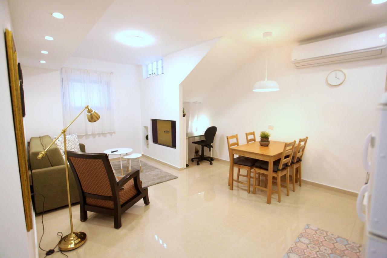 Modern Home In The Heart Of Nachlaot Baitulmaqdis Luaran gambar